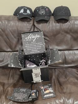 Vendo Bundle 31 Hats x El Mago Todo Nuevo Full Set Original

Mago Universe 
Mago Forever 
Mago Black