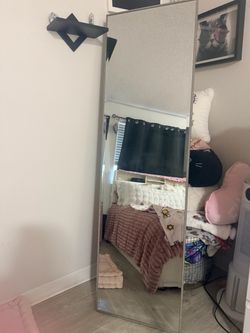 Tall standing mirror