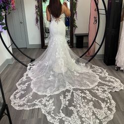 Elysse Wedding Dress - NWT- Never Worn - Never Altered