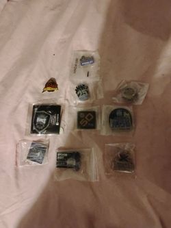Kings sports memorabilia hat pins