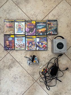 Nintendo GameCube Console + 9 Games – Zelda, Mario, Metroid, Sonic