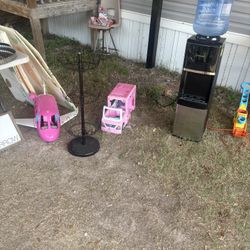 Water Dispenser Shoe Rack