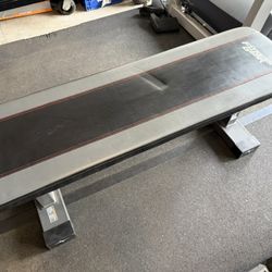 Weight bench