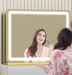 LED Lighted Vanity Makeup Mirror desktop