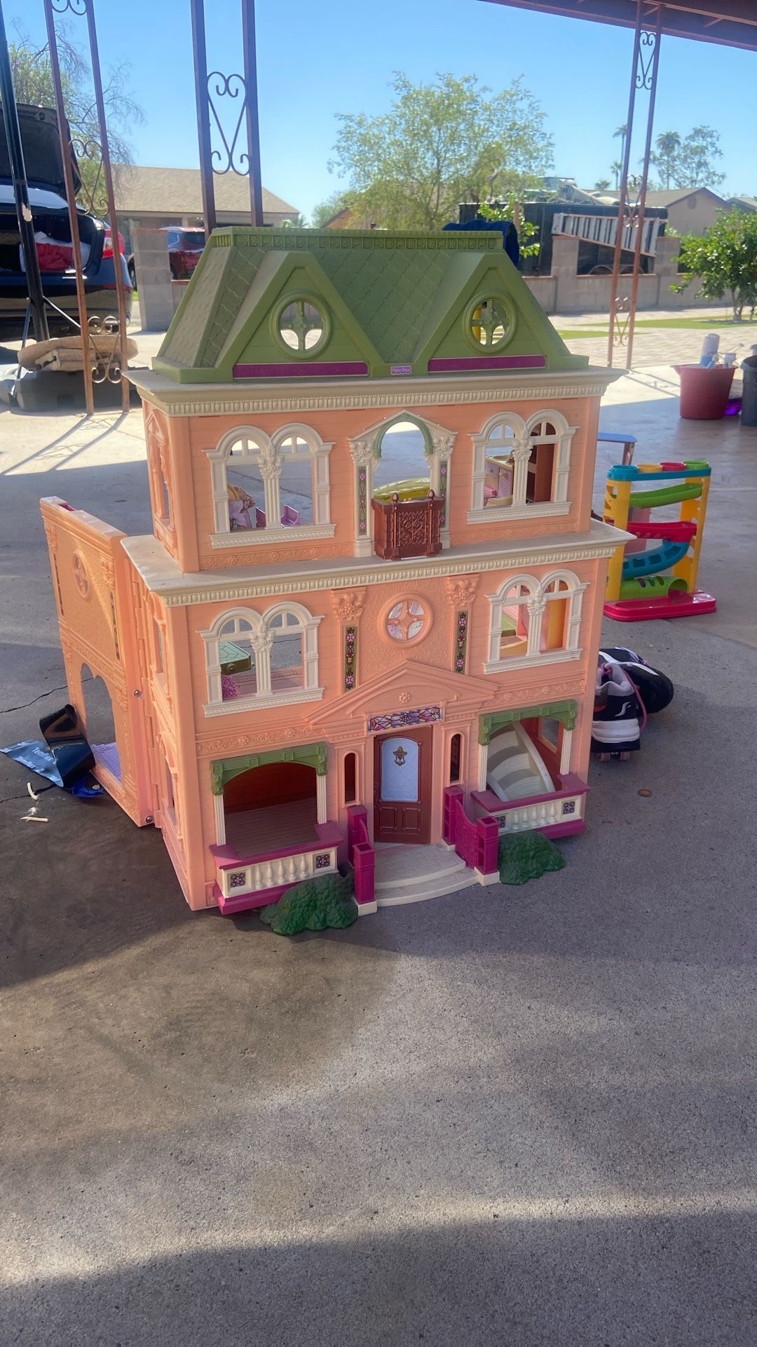 Fisher Price Doll House
