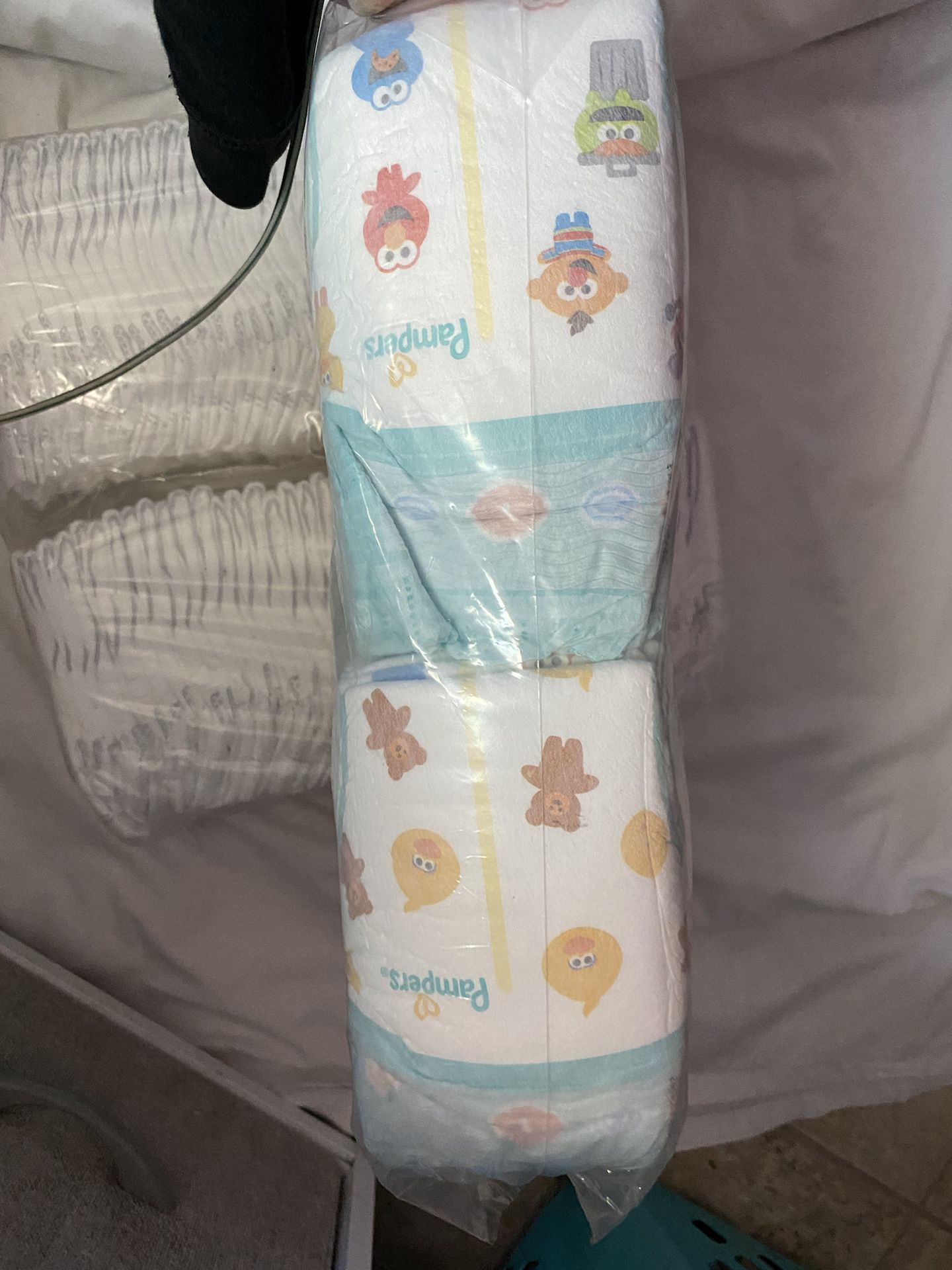 Size 1 Diapers (Swaddle And Regular) Pampers