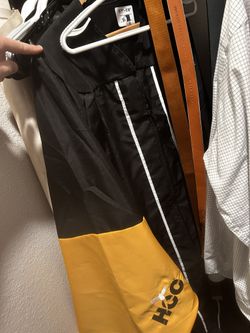 Graduation Cap & Gown HCC