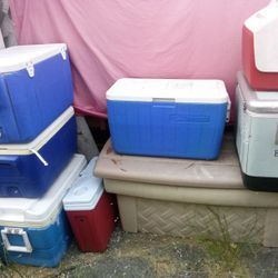 Many Ice Coolers $10 To $20