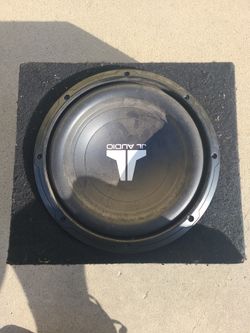 JL Audio Subwoofer in Box (Great Bass!)
