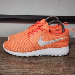 Nike Roshe One Flyknit Women’s Running Shoes Size 6.5