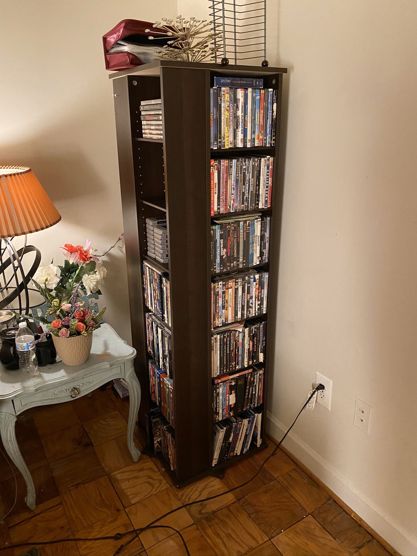 DVD/VHS/Game Tower