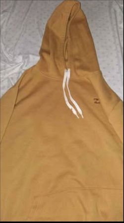 3 hoodies all sizes are xL