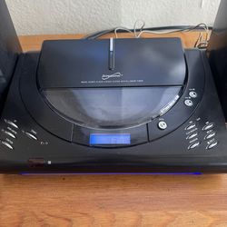 SUPERSONIC   RADIO WORKING CD DOESN T WORK