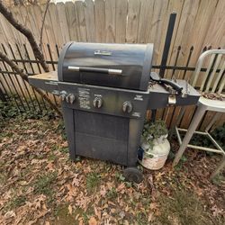 Brinkmann Outdoor Cooking Grill 