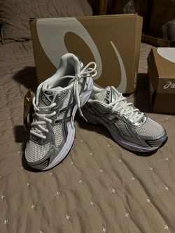 ASICS GEL-1130 White Silver Sneakers