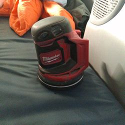 Milwaukee 18v 5" Random Orbit Sander