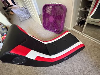 X Rocker Game chair  w/built in speakers