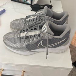 Basketball Shoes 