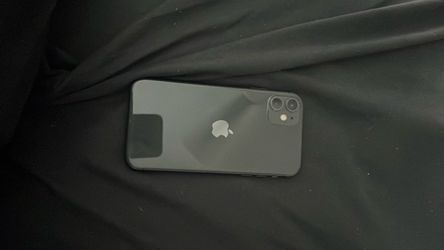iPhone  11