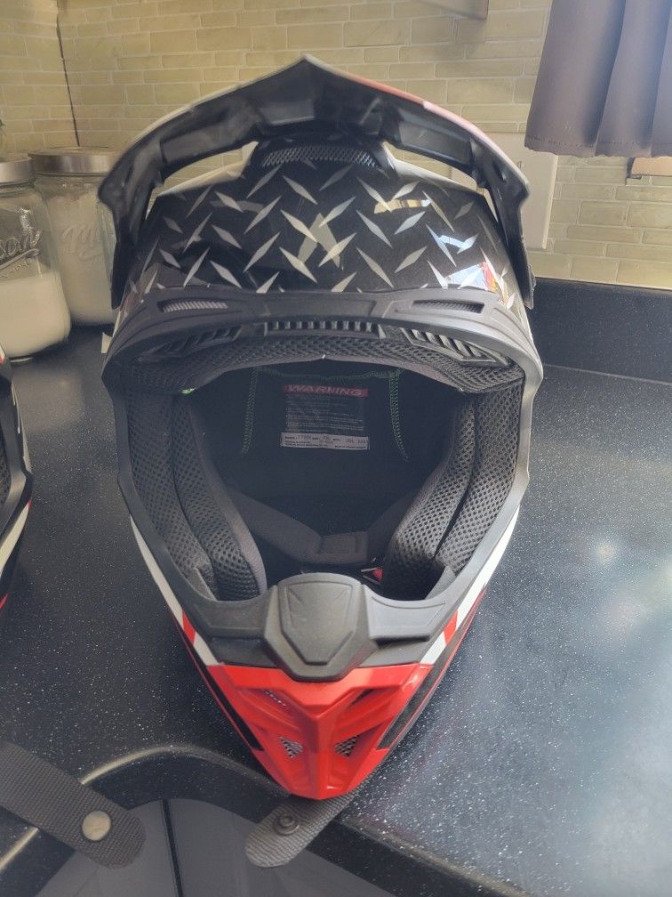 Youth XXL Riding Helmet