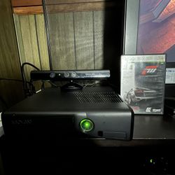 Xbox 360 250gb With Kinect And 2 Games