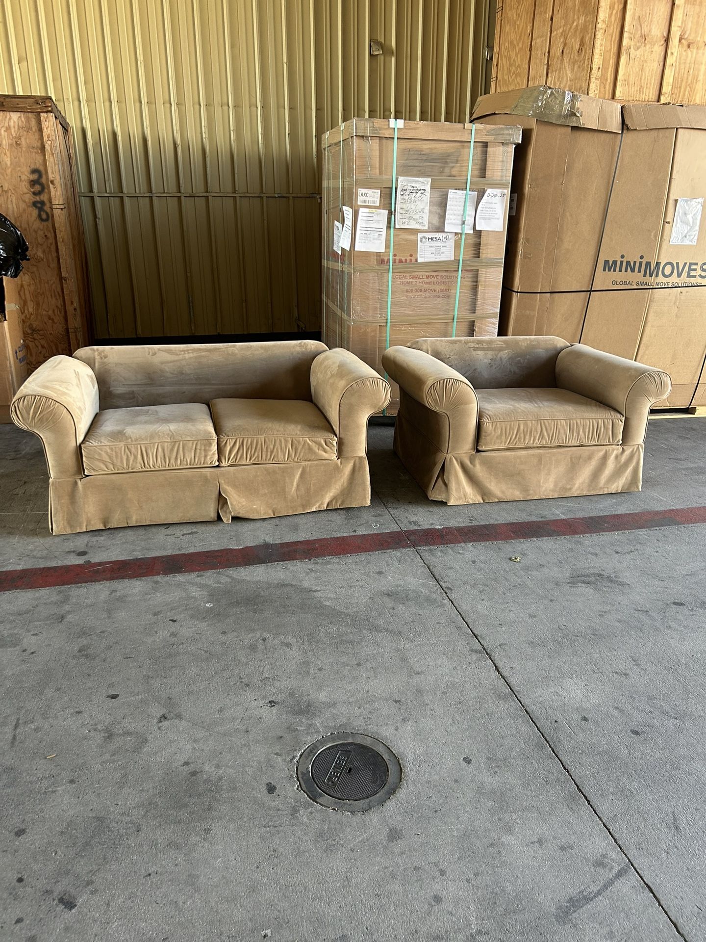 Couch With Cushions 