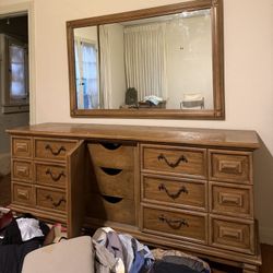 Vintage Solid Wood Bedroom Set – Dresser, Mirror & Armoire