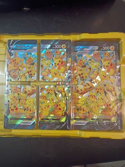 Pikachu V-UNION Pokémon Card Set
