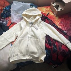 Essentials Zip up Hoodie