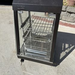 Avantco HDC-13 15" Full Service Countertop Heated Display Case - 120V, 850W