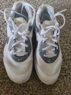 white and gold nike air sneakers size 3 1/2