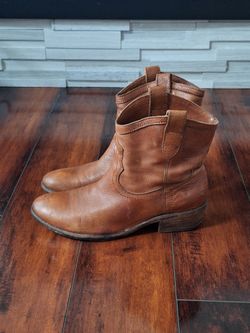  Frys Carson Shortie ankle Boots Size 8.5D Boot