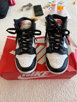 Black high top dunk panda
