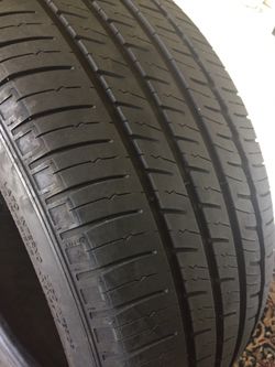 Michelin 255/45 R19 Tire | Great Condition!