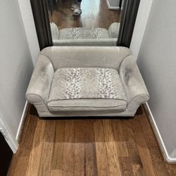 Laz e Boy Dog Couch 