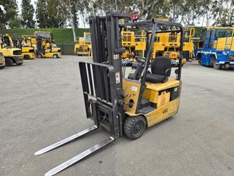 Cat 3 Wheel electric forklift