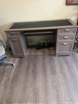 Computer Desk