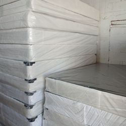 $99 queen Boxspring Brand New Free Delivery Same Day 