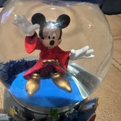 Mickey Mouse Snow Globe