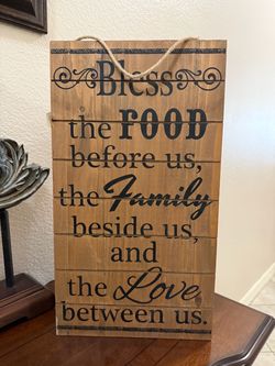 Wooden sign prayer for food and family