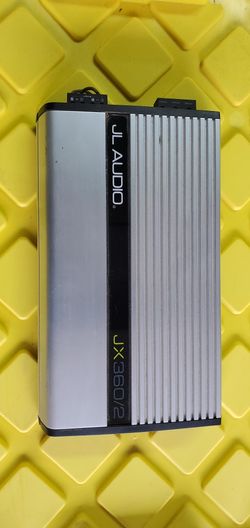 JL audio amp with free pr of speakers