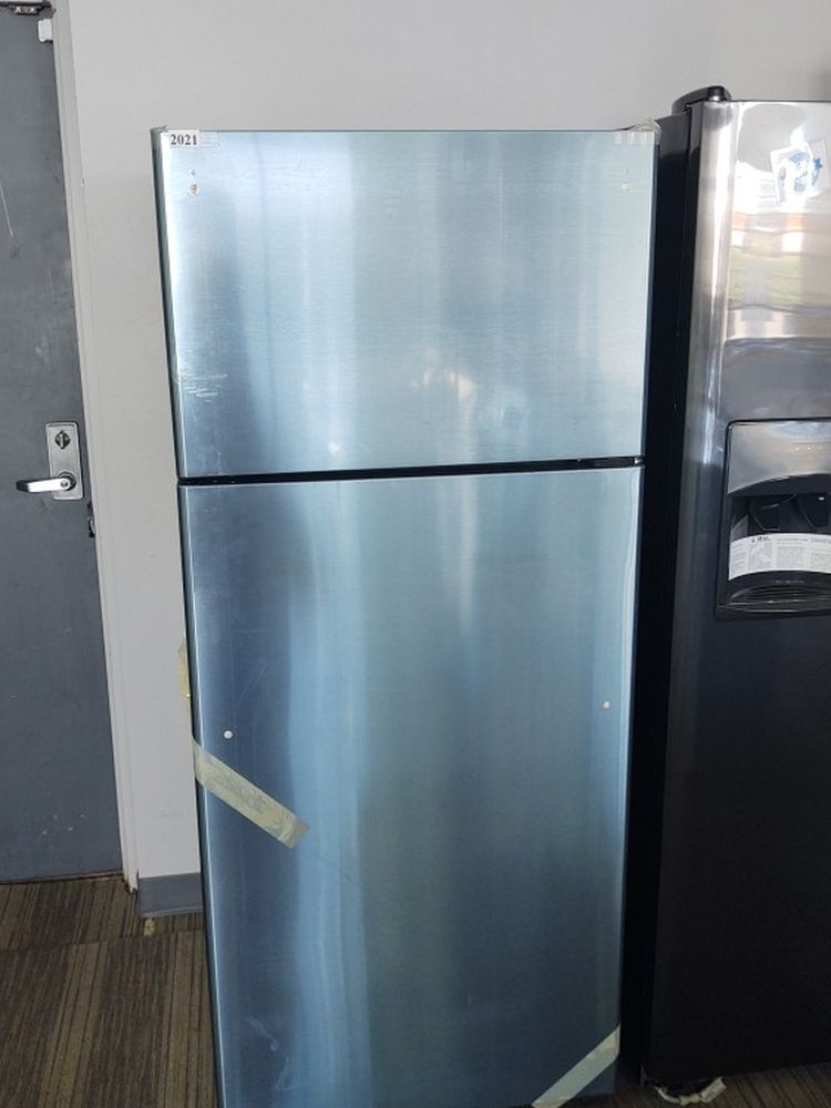 2021 GE Refrigerator-Warranty Included