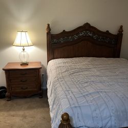 Kings Size Solid Oak Bedroom Set With Brand New Mattress, Friday Only 9 Am To 3 Pm Oakley, California