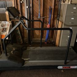 Star Trac TR 4000 Treadmill for Sale in Denver CO OfferUp