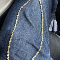 24in. 10k Gold Hollow Rope Chain