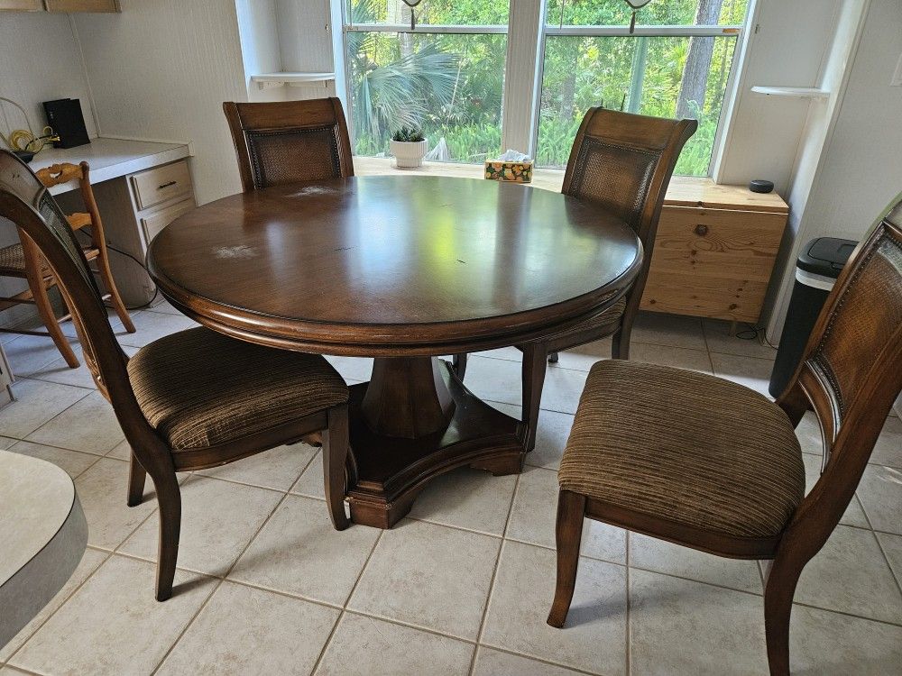 Wooden Pedestal Table And 4 Chairs
