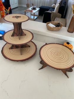 Dessert stands