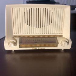 General Electric Vintage Radio