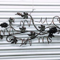 Wine Bottle Holder Iron Wall Decor (Vertical hang)