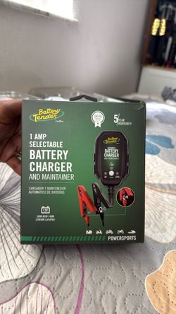 Battery Tender 1 Amp Battery Charger and Maintainer